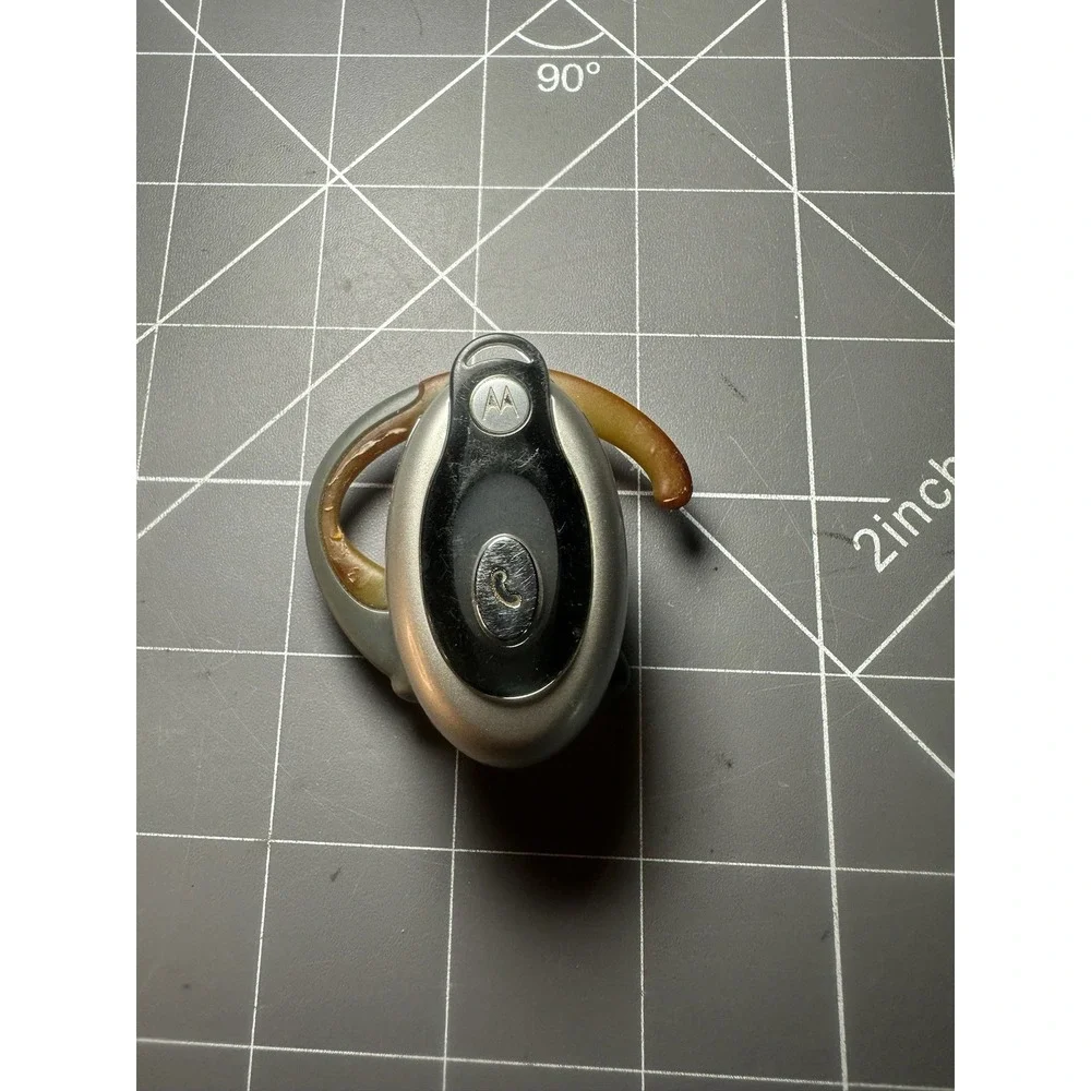 Vintage Motorola HS810 Bluetooth Wireless Headset Ear Hook Untested Parts Repair